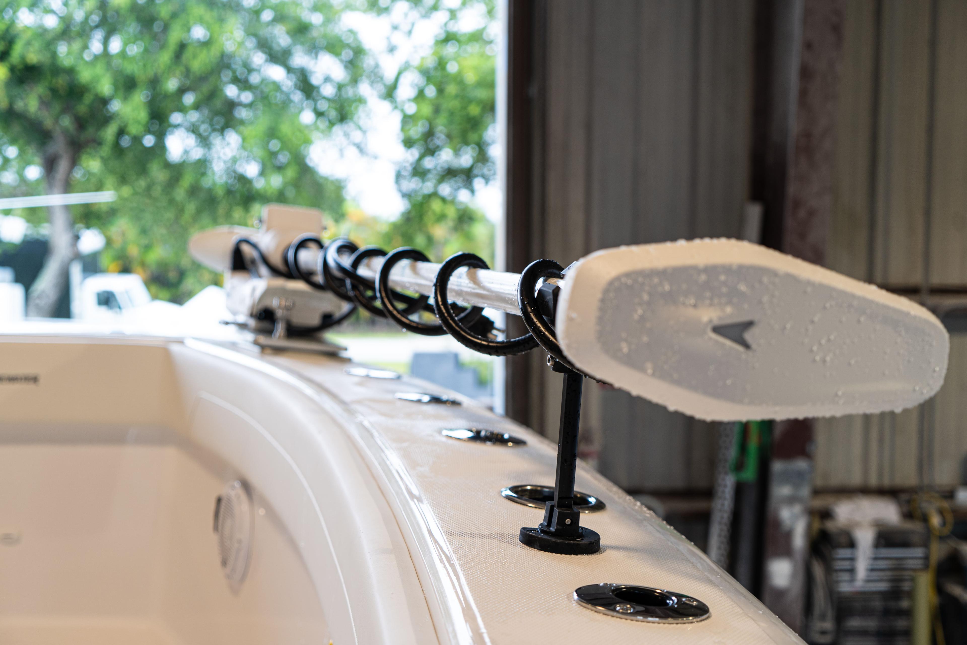 Bluewater 2850 helm