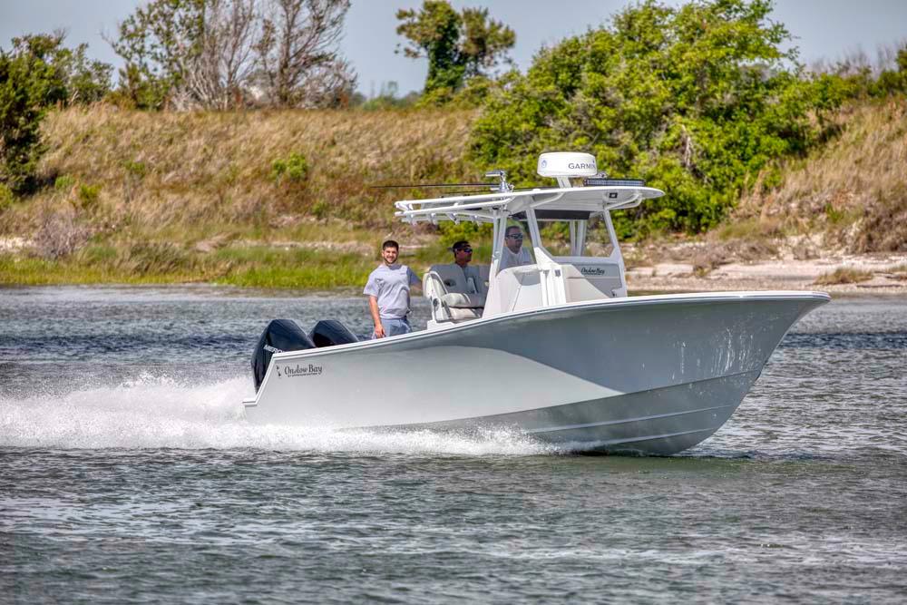 Onslow Bay 27 at speed